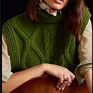 Anthropologie Cable Knit Turtleneck Sleeveless Sweater Vest in Moss Green